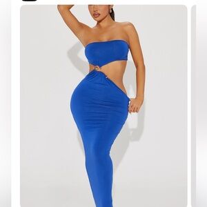 Fashion Nova Anna cut out maxi dress